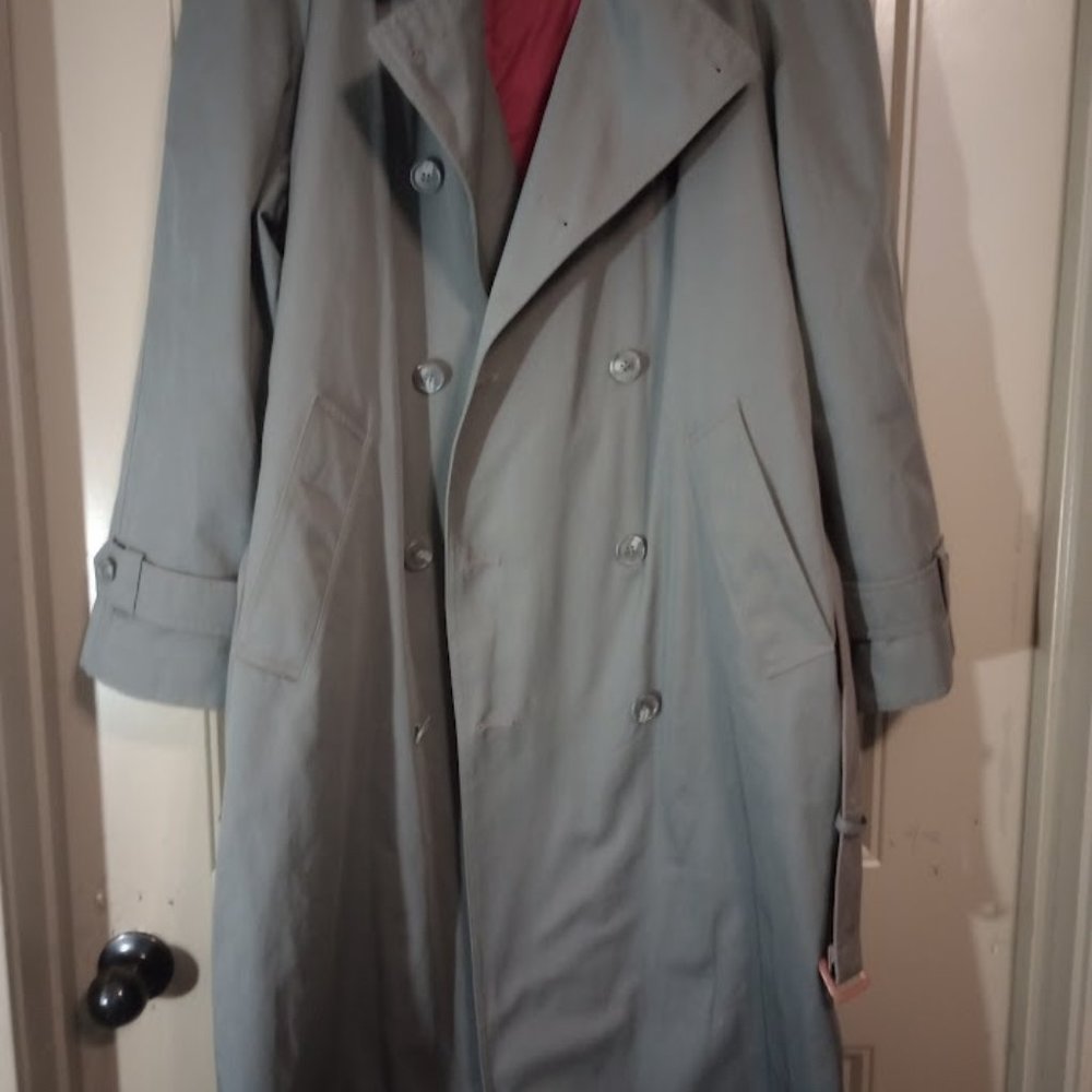 Newport Harbor Gray Double Lined Trench Coat Size 38R